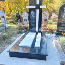 Индивидуальный памятник. Размеры: 180 х 80 х 12 см.