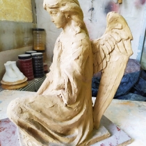 Время изготовления модели ангела - 2 дня. Размер модели ритуального ангела: 37 х 19 х 23 см.