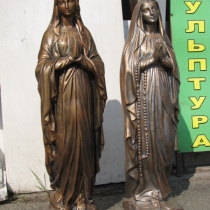 Фото скульптуры Богородицы для памятника.