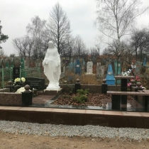 Фото ритуальной скульптуры.для памятника. Высота скульптуры для памятника, 240 см.