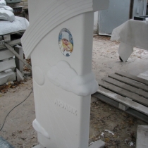 Фото изготовления памятника младенцу из мрамора под заказ в Киеве. Размер памятника из мрамора, согласно 3д проекта.