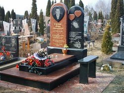 Гранитные памятники